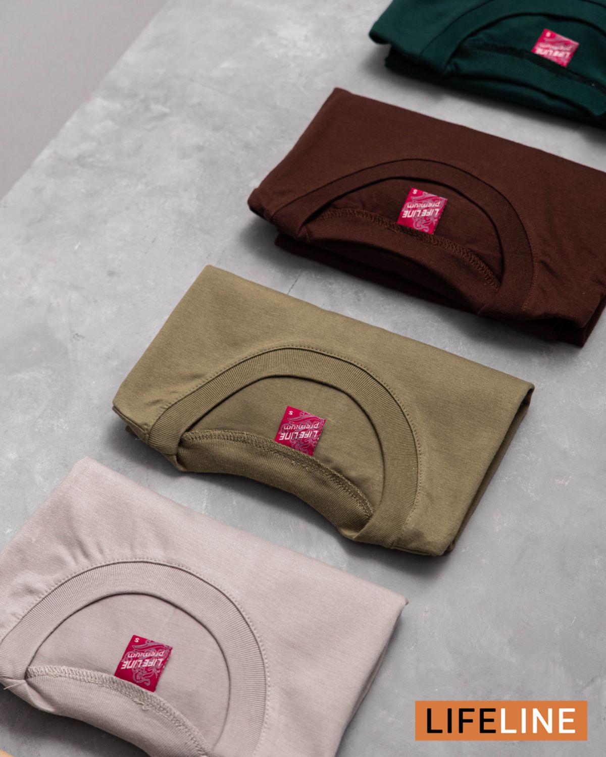 Wholesale T-shirt Suppliers: 4 Things You Need To Know