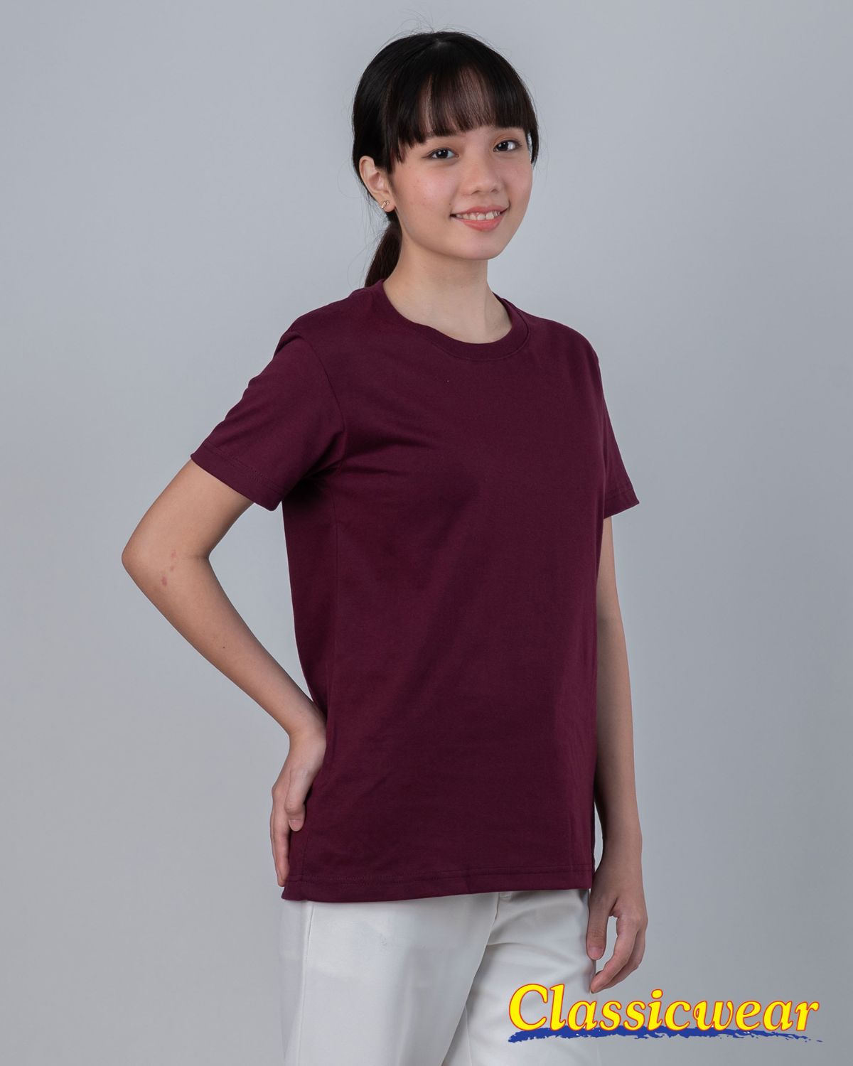 How To Start A Minimalist Wardrobe with Plain T-Shirts