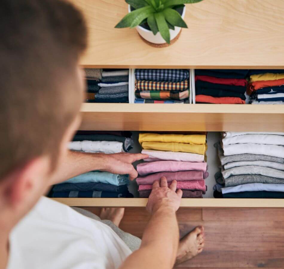 How To Store Your Shirt Properly